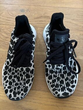 adidas swift 1 cheetah Running Shoes